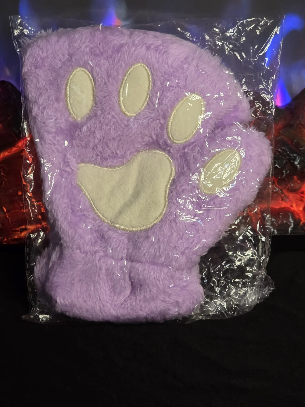 Brand New Lavender Fuzzy Cat Paw Mittens • Kawaii Plush Cosplay Gloves 🐾💜